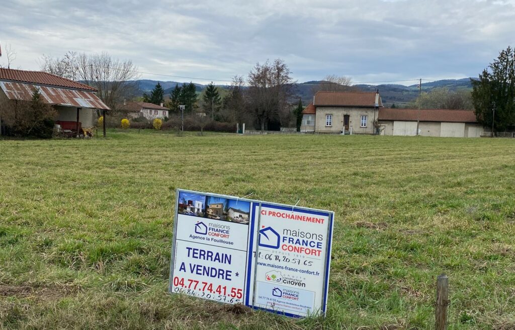 CHAMPDIEU PUB 2
